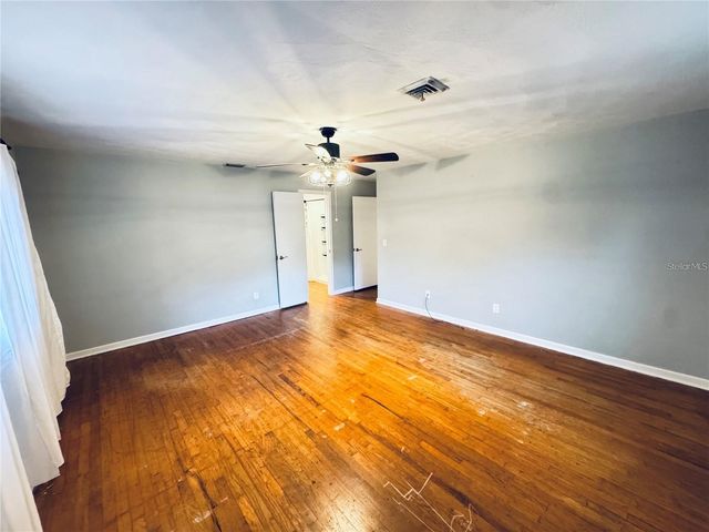 2022 EDGEWOOD ROAD, Leesburg, FL 34748