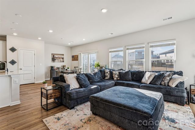 309 Olympia Way, York, SC 29745