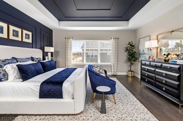 20 Eastwood Ter 20, East Hanover Twp., NJ 07936