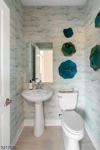 20 Eastwood Ter 20, East Hanover Twp., NJ 07936