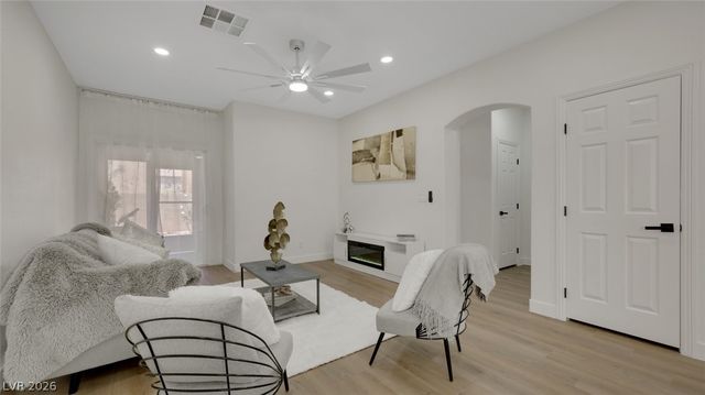 10410 Kepler Cascades Street, Las Vegas, NV 89141