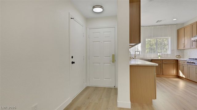 10410 Kepler Cascades Street, Las Vegas, NV 89141