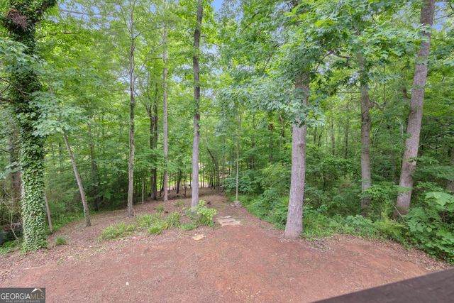 302 Gumlog Drive, Lavonia, GA 30553