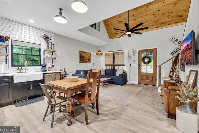 302 Gumlog Drive, Lavonia, GA 30553