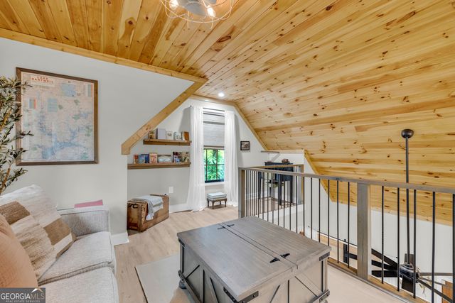 302 Gumlog Drive, Lavonia, GA 30553