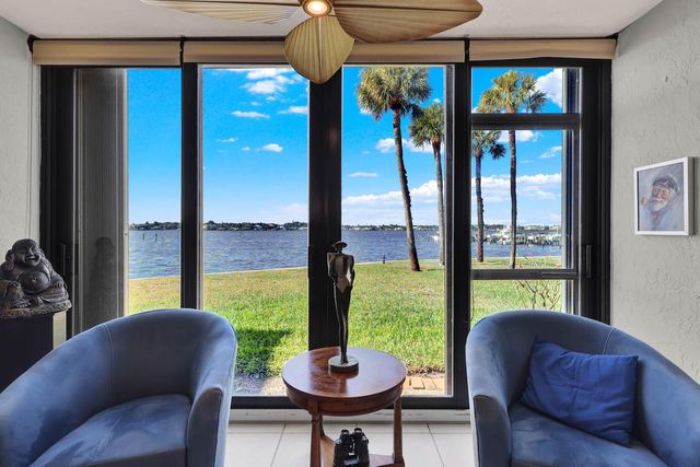 1950 SW Palm City Road 8-106, Stuart, FL 34994