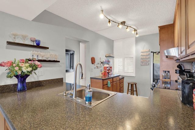1950 SW Palm City Road 8-106, Stuart, FL 34994
