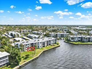 1950 SW Palm City Road 8-106, Stuart, FL 34994