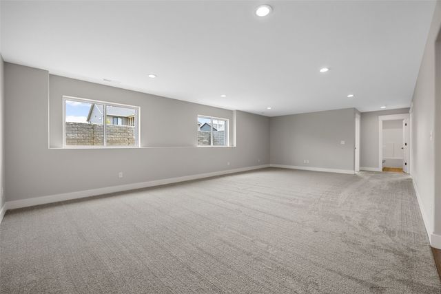100 S Seven Oaks Road, North Liberty, IA 52317