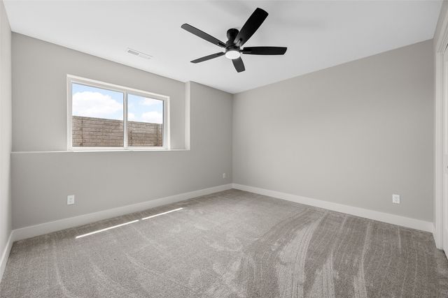 100 S Seven Oaks Road, North Liberty, IA 52317