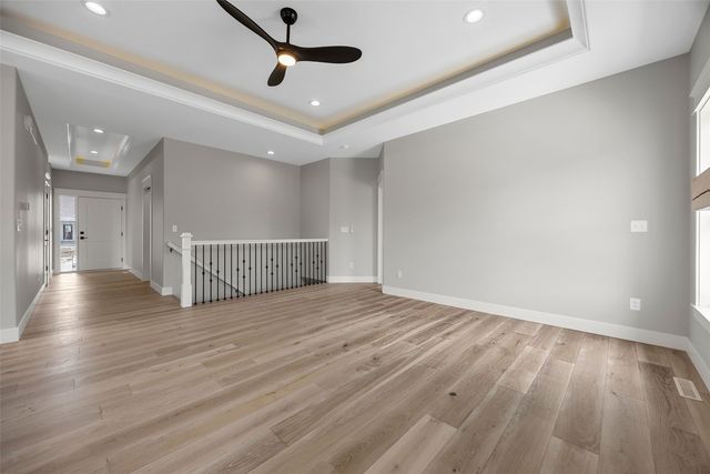 100 S Seven Oaks Road, North Liberty, IA 52317