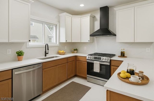 353 Claredon Pl, City Of Orange Twp., NJ 07050