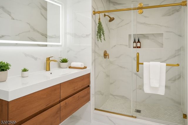 353 Claredon Pl, City Of Orange Twp., NJ 07050