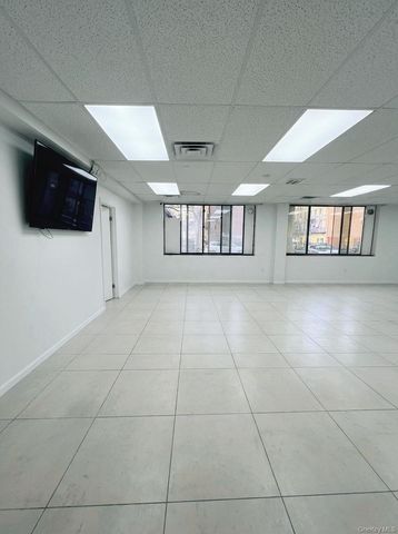 13646 41st Avenue 1B, Flushing, NY 11355