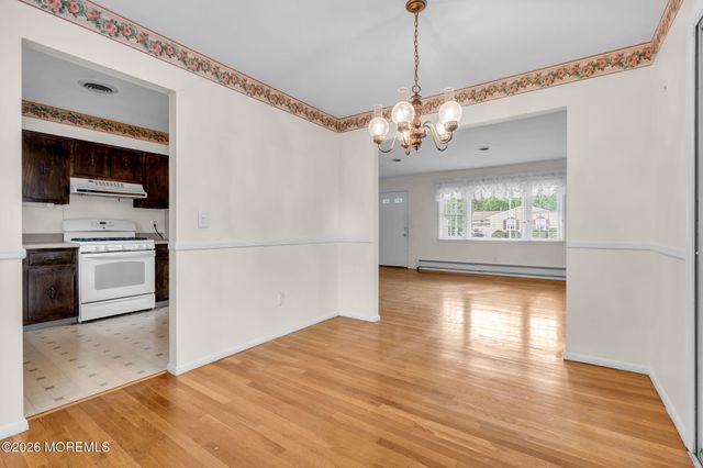 112 Georgetown Road, Toms River, NJ 08757
