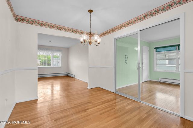 112 Georgetown Road, Toms River, NJ 08757