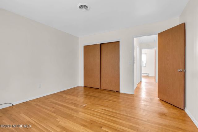 112 Georgetown Road, Toms River, NJ 08757