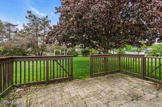 112 Georgetown Road, Toms River, NJ 08757