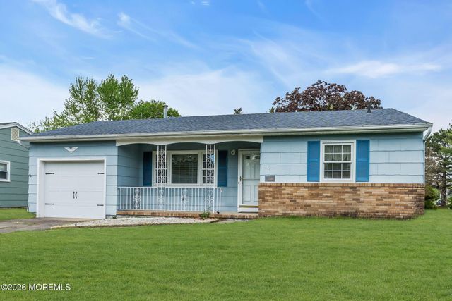 112 Georgetown Road, Toms River, NJ 08757