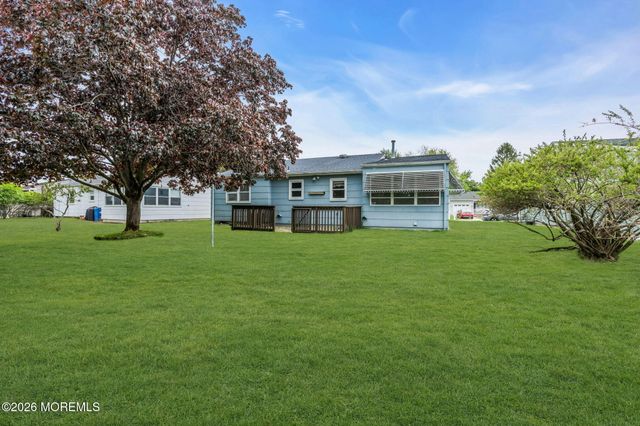 112 Georgetown Road, Toms River, NJ 08757