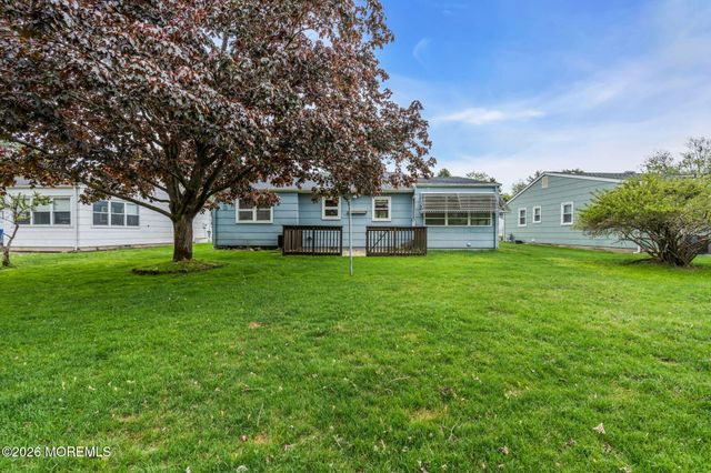 112 Georgetown Road, Toms River, NJ 08757