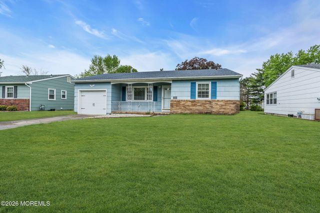 112 Georgetown Road, Toms River, NJ 08757
