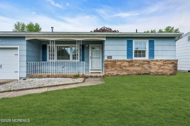112 Georgetown Road, Toms River, NJ 08757