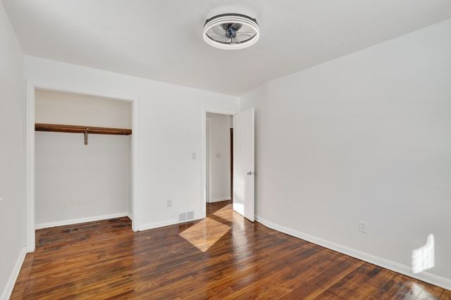 406 Bayliss Avenue, Rockford, IL 61101