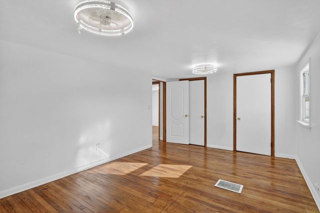 406 Bayliss Avenue, Rockford, IL 61101