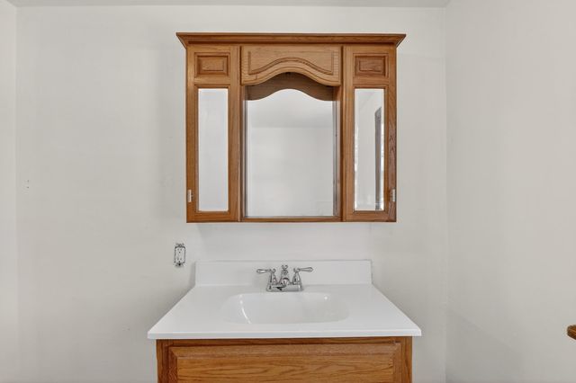 406 Bayliss Avenue, Rockford, IL 61101