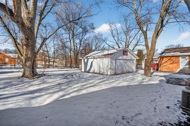 406 Bayliss Avenue, Rockford, IL 61101