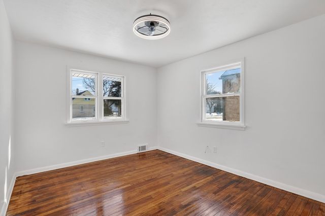 406 Bayliss Avenue, Rockford, IL 61101