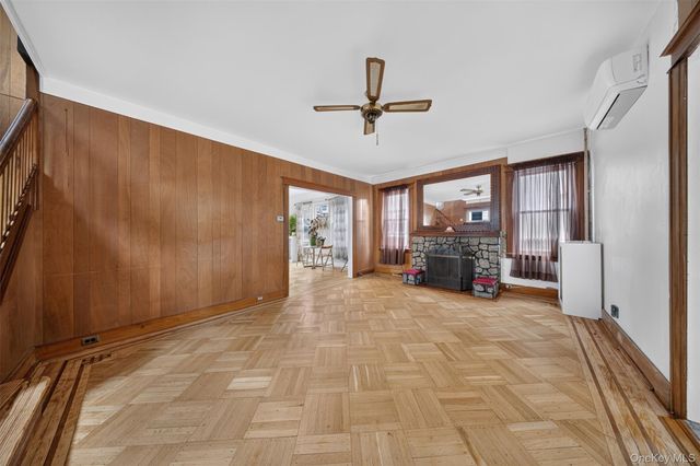 43-23 167th Street, Flushing, NY 11358