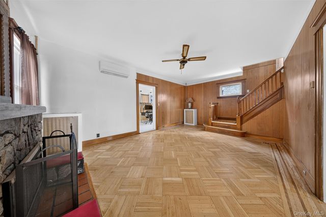 43-23 167th Street, Flushing, NY 11358