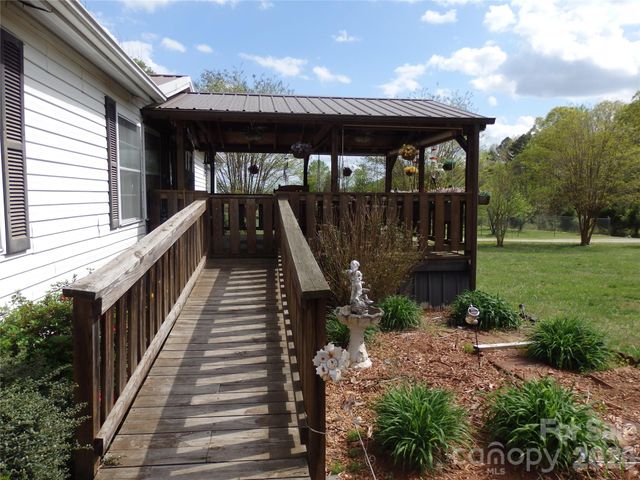 492 Mt. Shepherd Road, Asheboro, NC 27205