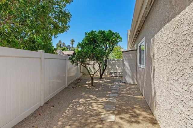 1729 Schooner Way, Carlsbad, CA 92008