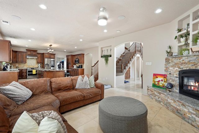 8804 Vallejo Place NE, Albuquerque, NM 87122