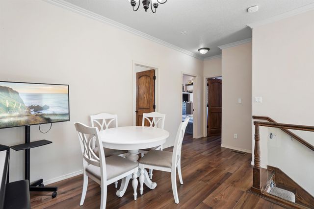 8804 Vallejo Place NE, Albuquerque, NM 87122