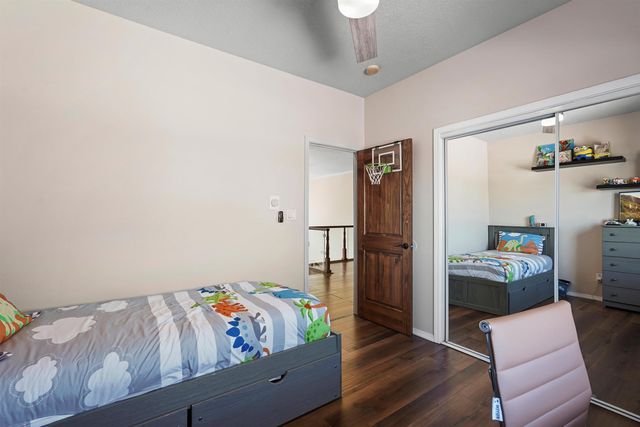 8804 Vallejo Place NE, Albuquerque, NM 87122