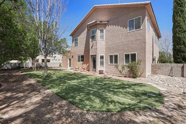 8804 Vallejo Place NE, Albuquerque, NM 87122