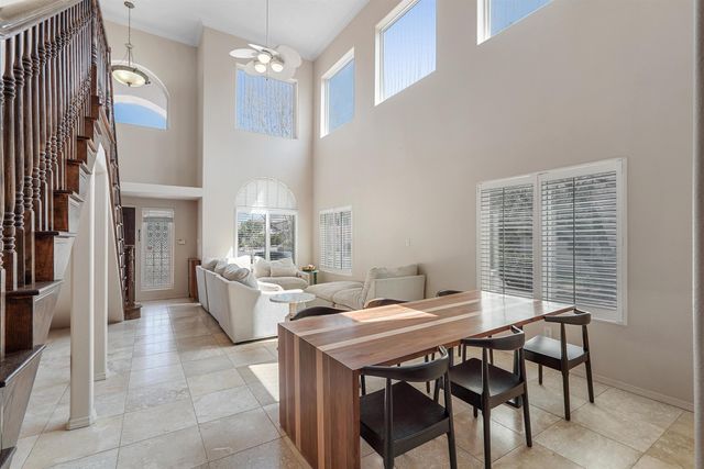 8804 Vallejo Place NE, Albuquerque, NM 87122