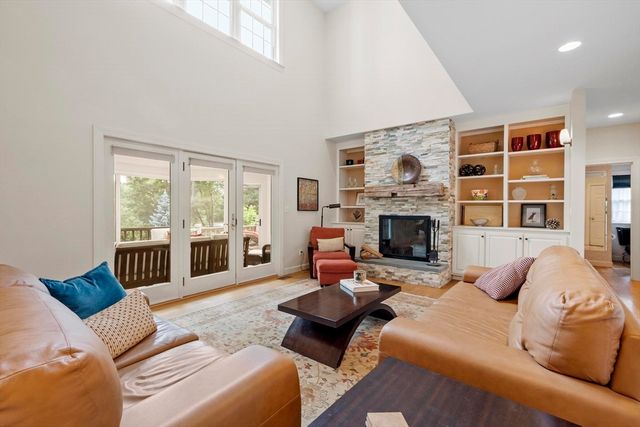 54 William Street, Andover, MA 01810