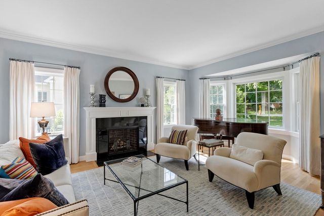 54 William Street, Andover, MA 01810
