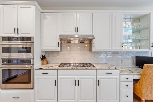 54 William Street, Andover, MA 01810