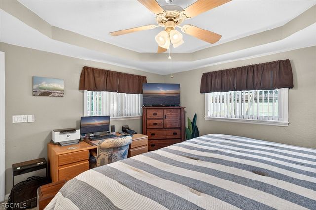 1114 SE 14th TER, Cape Coral, FL 33990