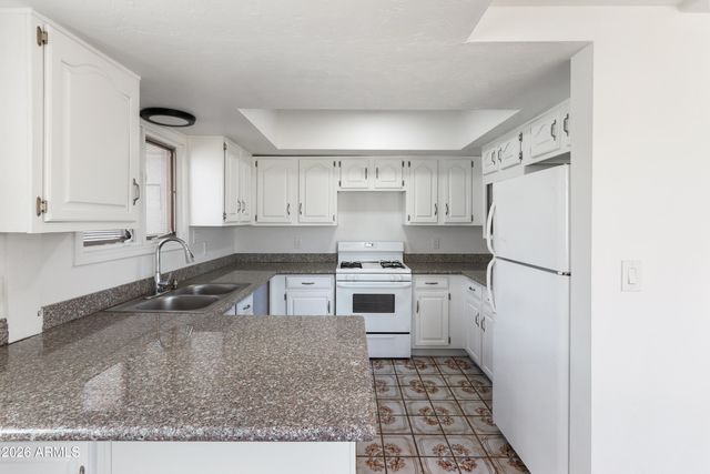 919 N GILBERT Avenue, Casa Grande, AZ 85122