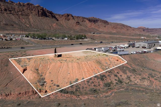 2001 S HIGHWAY 191, Moab, UT 84532