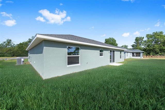 12 MALAUKA PASS COURT, Ocklawaha, FL 32179