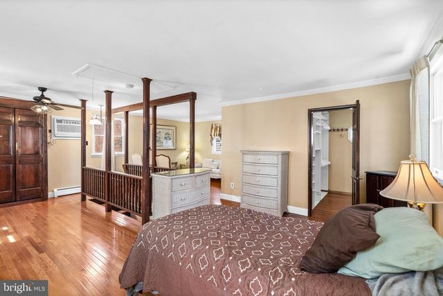 4564 OAK AVE, Feasterville Trevose, PA 19053