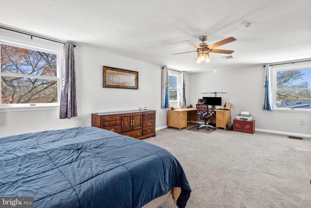 4564 OAK AVE, Feasterville Trevose, PA 19053